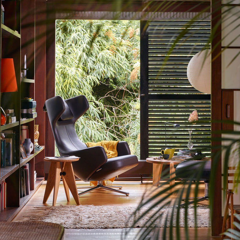 Vitra - Grand Repos Sessel und Ottoman
