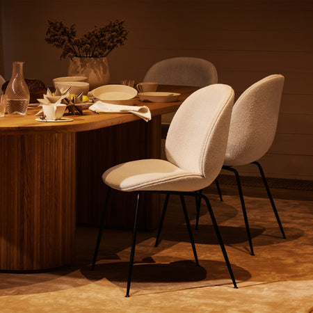 Gubi - Beetle Dining Chair (gepolstert)