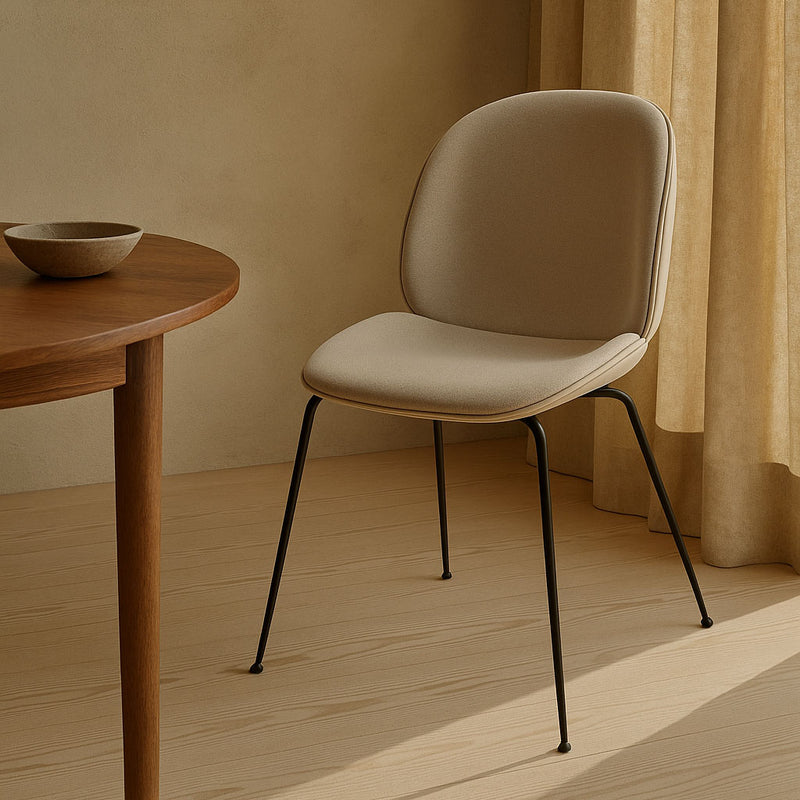 Gubi - Beetle Dining Chair (gepolstert)