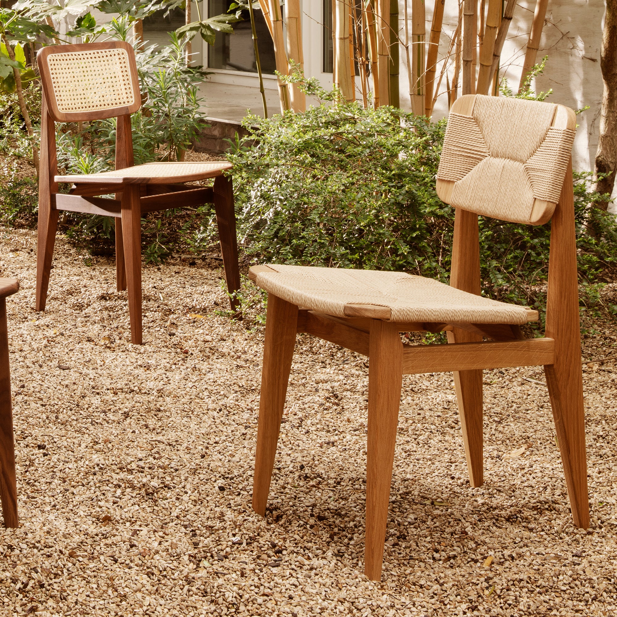 Gubi - C-Chair Dining Chair Paper Cord | Eiche geölt