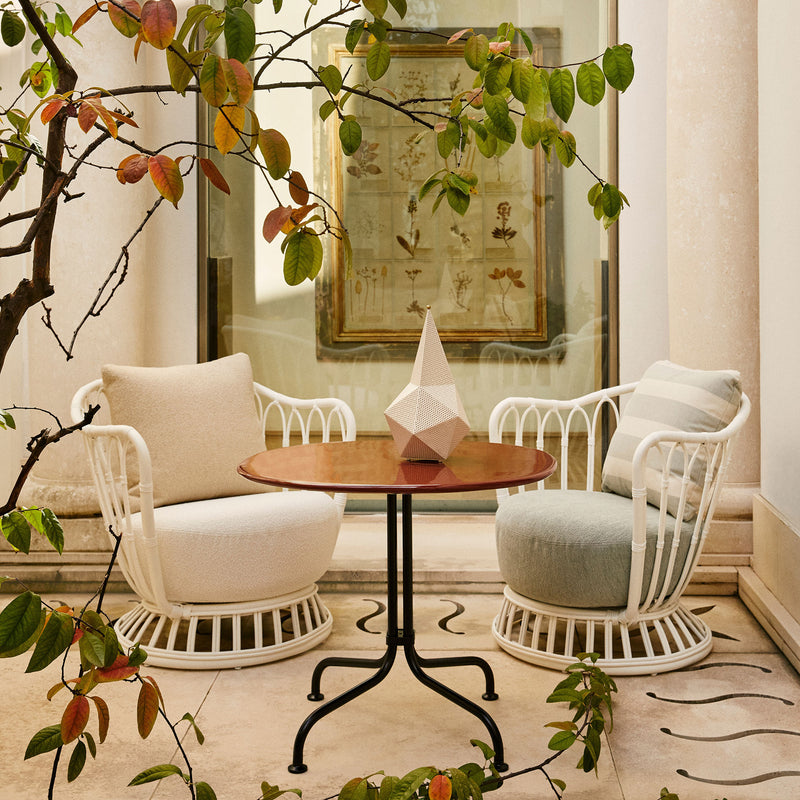Gubi - Grace Outdoor Lounge Chair