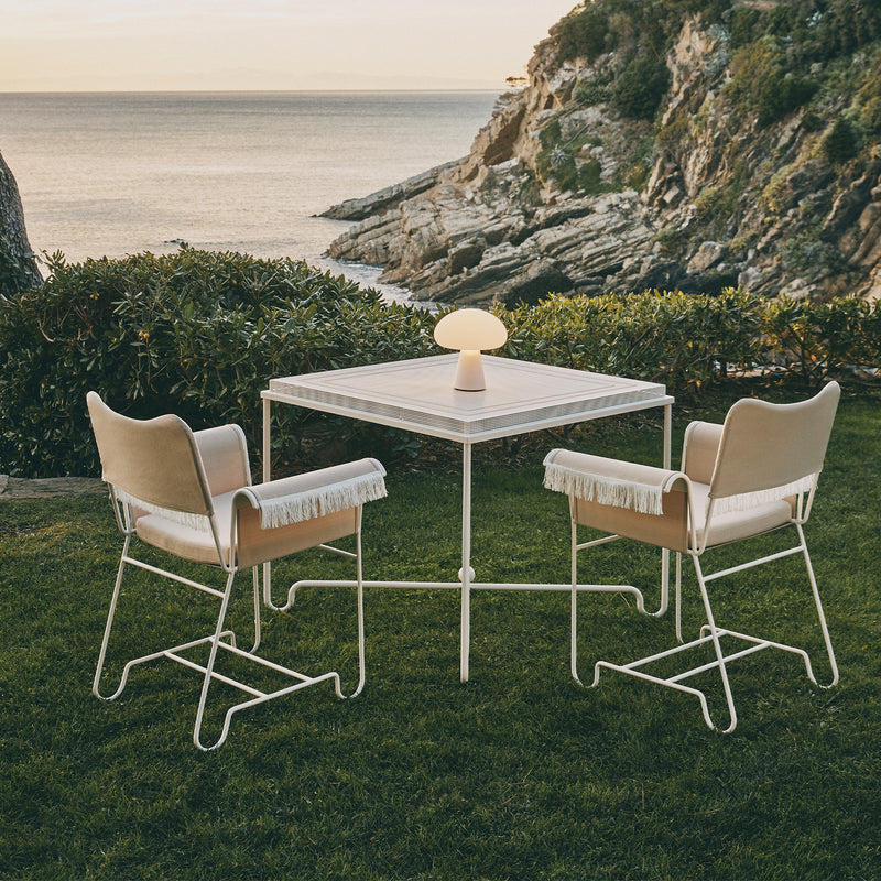 Gubi - Obello Tischleuchte LED Outdoor