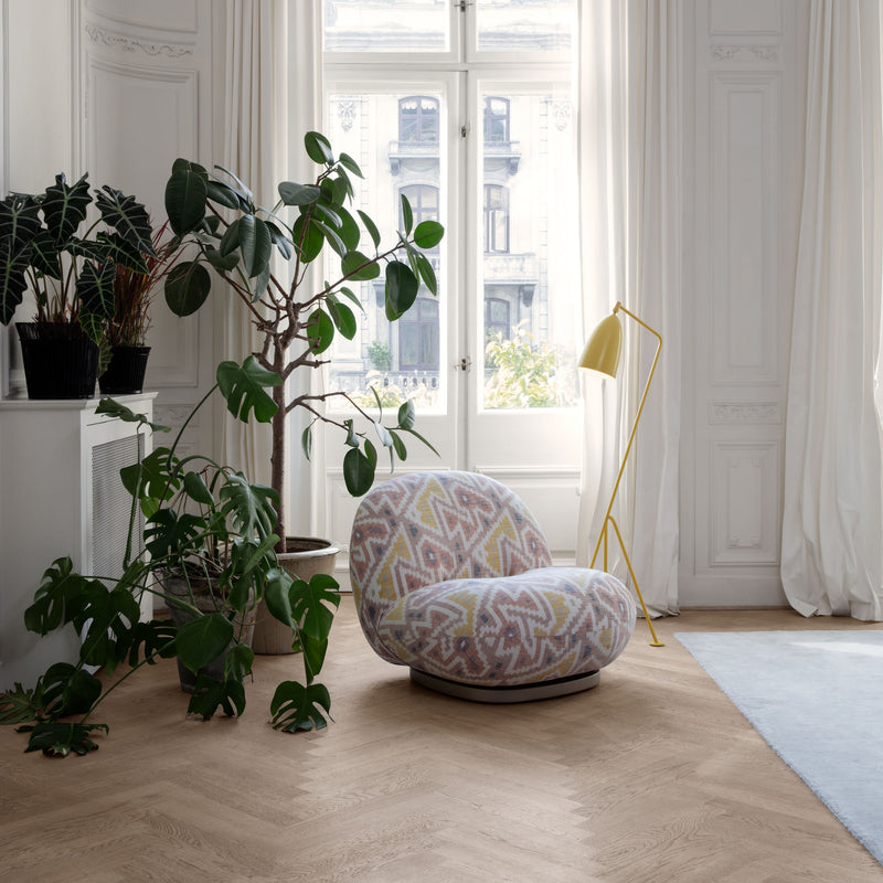 Gubi - Pacha Lounge Chair
