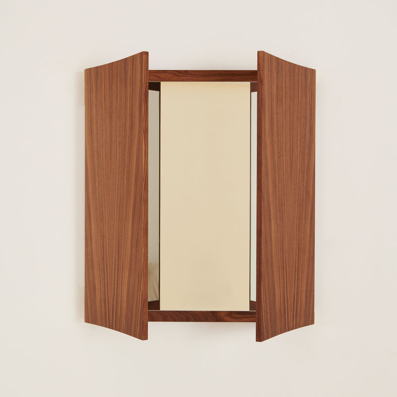Gubi - Vanity Wandspiegel