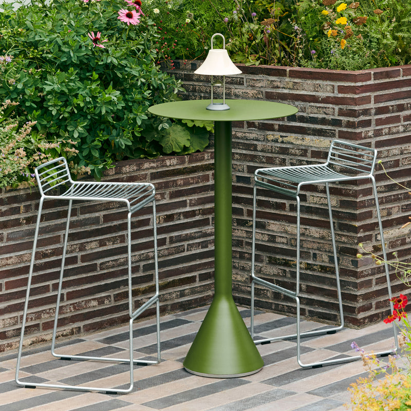 HAY - Palissade Cone Stehtisch | 60 x 105 cm / olivgrün