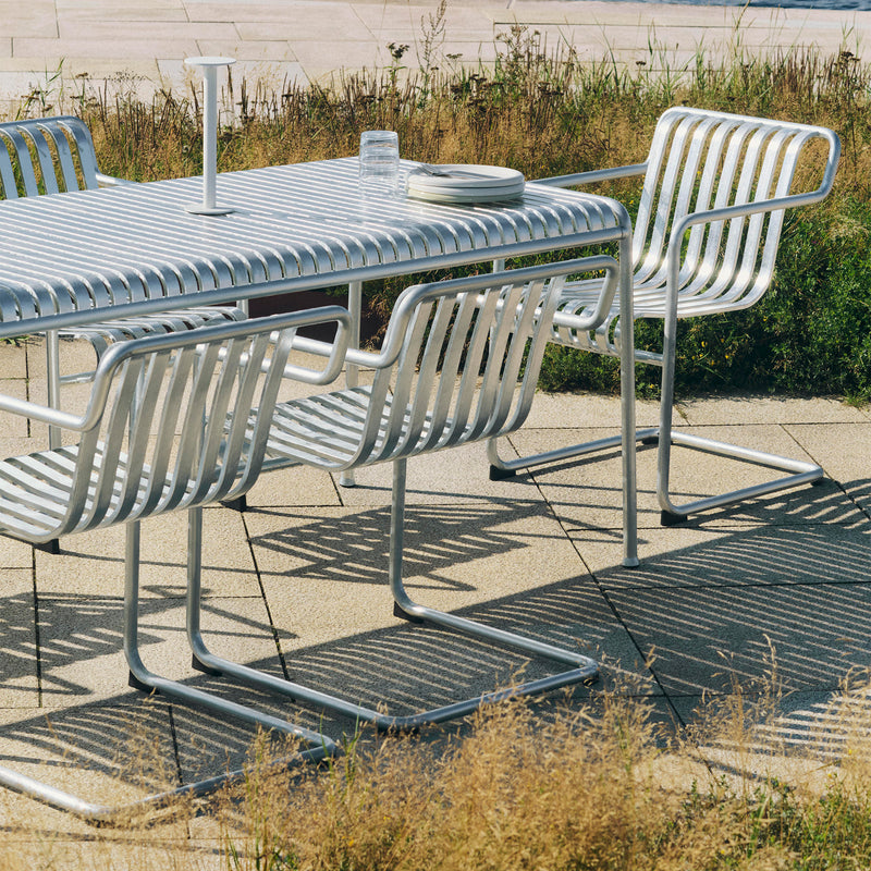 HAY - Palissade Tisch  | 170 x 90 cm / verzinkt, 220 x 90 cm / verzinkt