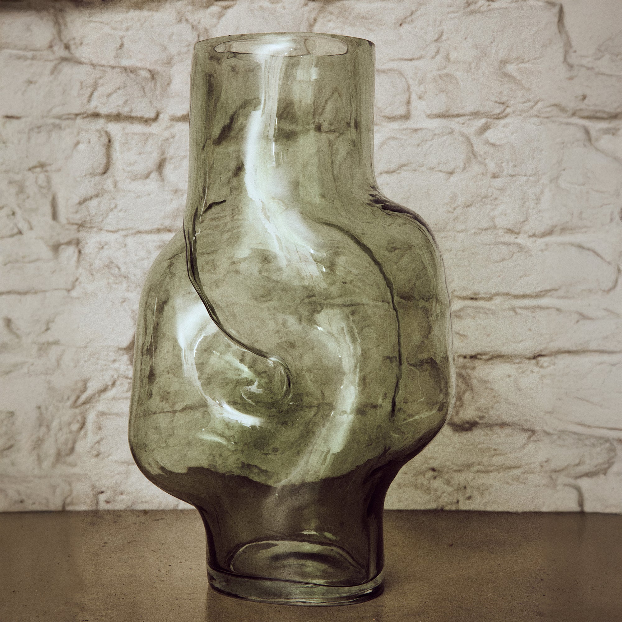 HKliving - Gleam Glasvase | high / olive
