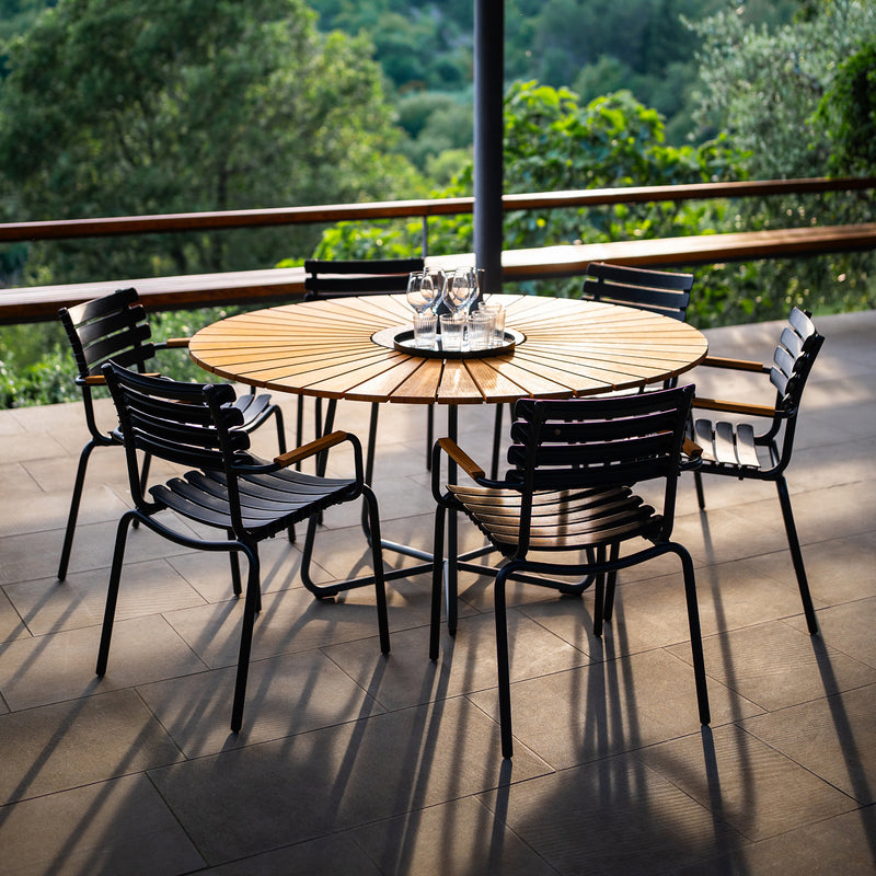 HOUE - CIRCLE Outdoor Tisch