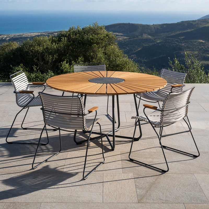 HOUE - CIRCLE Outdoor Tisch
