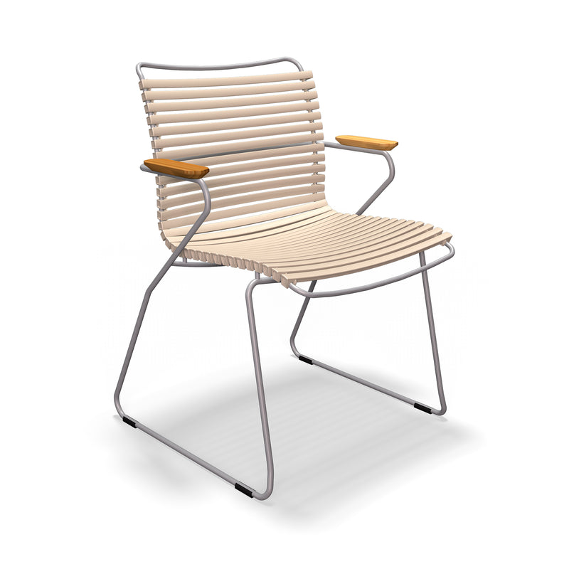 HOUE - CLICK Outdoor Dining Armlehnstuhl mit niedriger Lehne | beige