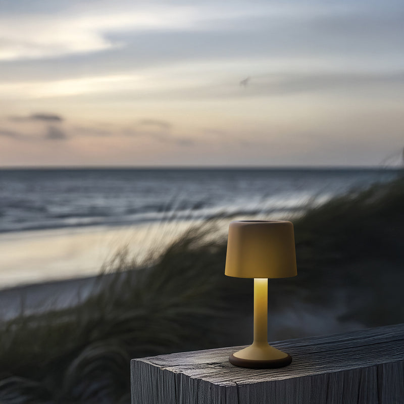 HOUE - Luu LED Solar-Akkuleuchte, beige