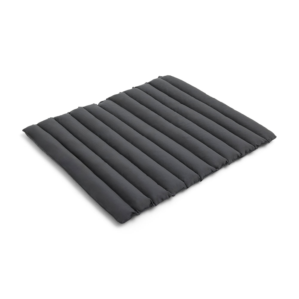 HAY - Palissade Soft Quilted Cushion für Dining Bench | anthrazit