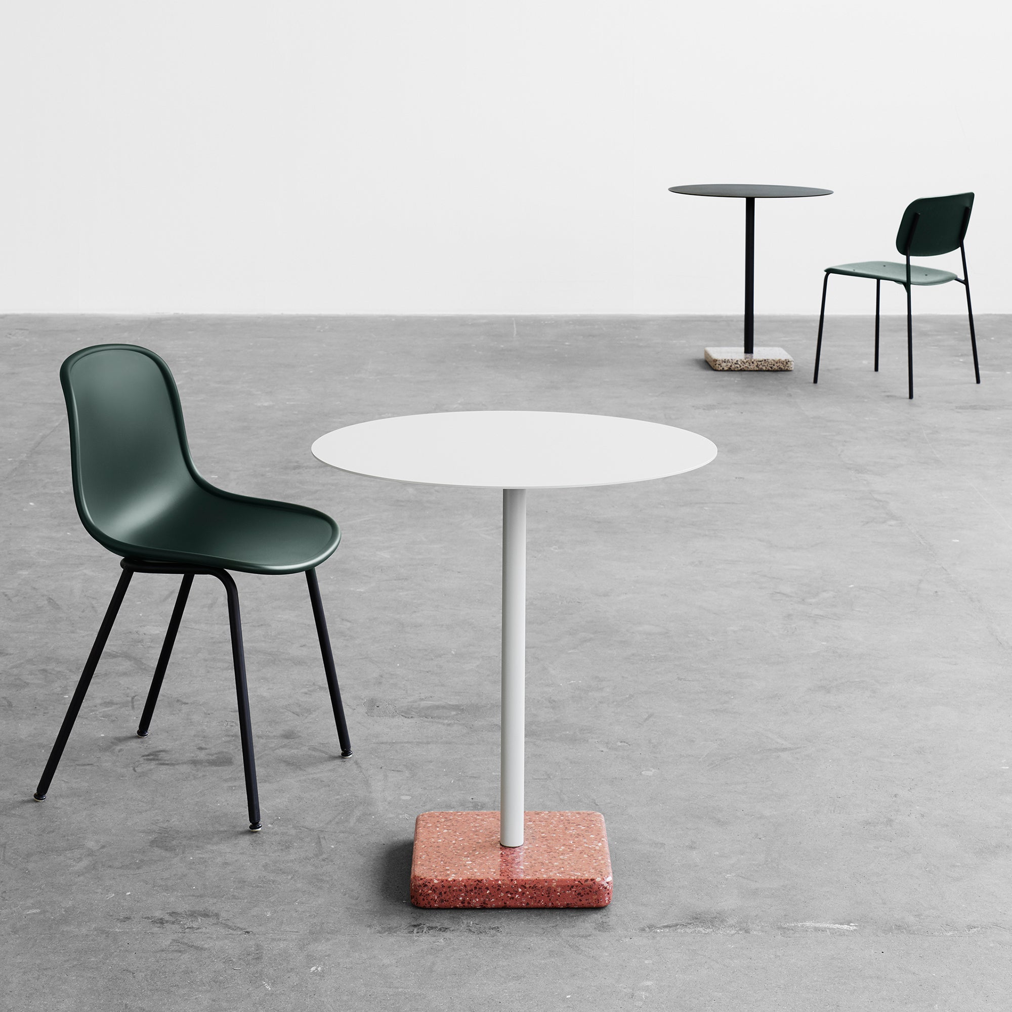 HAY - Terrazzo Tisch (rund) | hellgrau