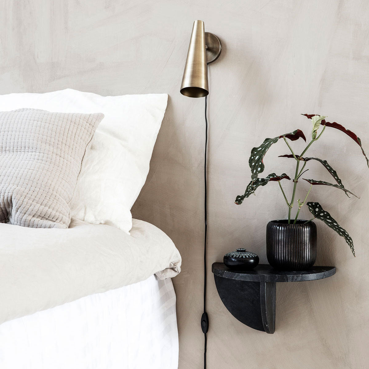 House Doctor - Wandablage Mega | Marmor schwarz