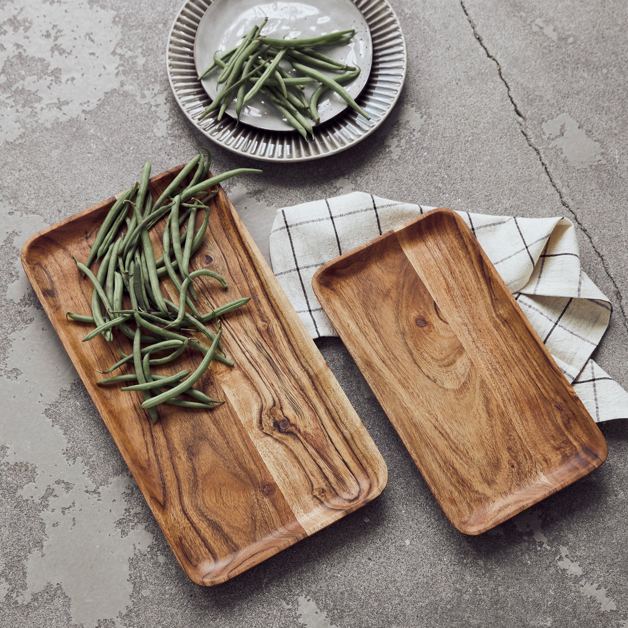 House Doctor - Wood Tablett