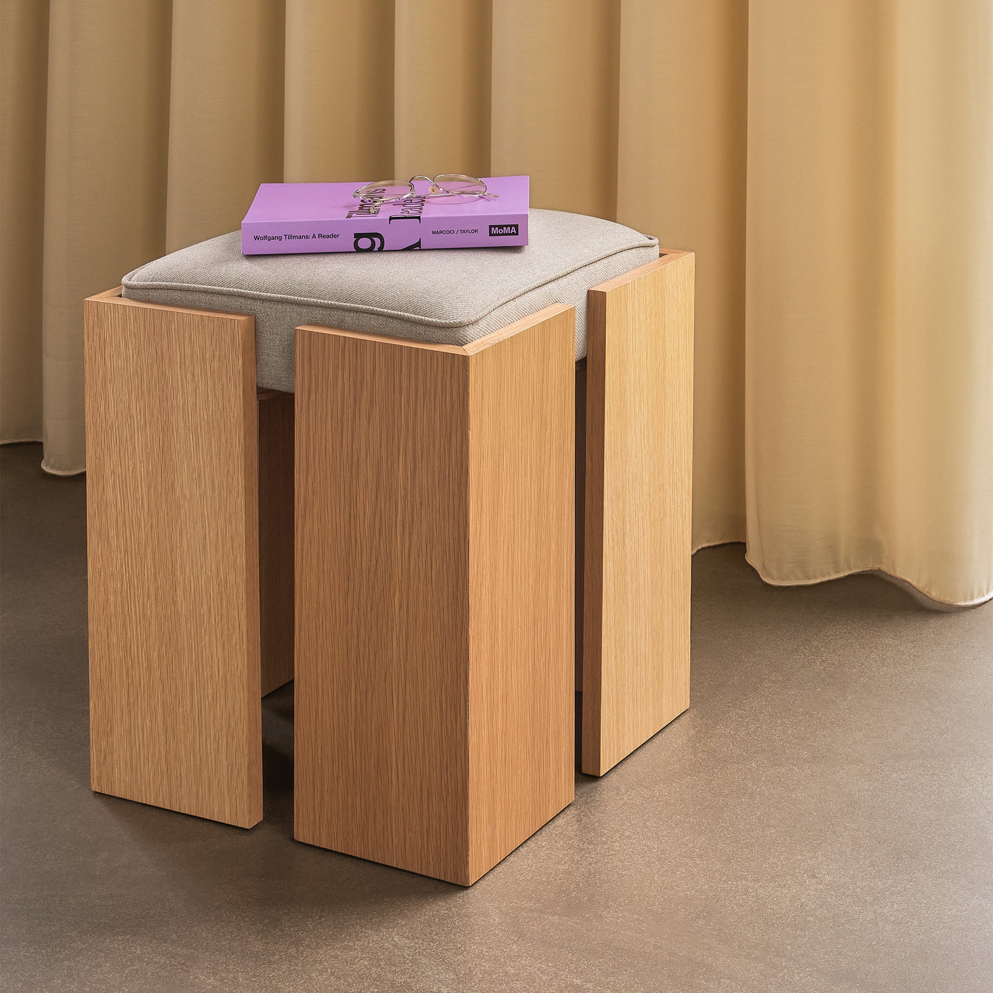 Hübsch Interior - Forma Hocker | 