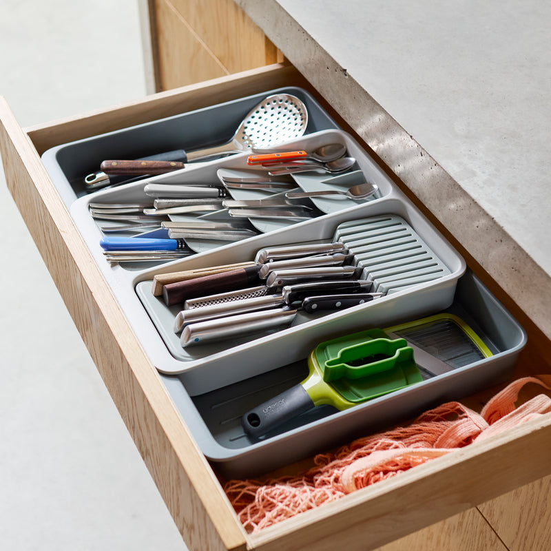 Joseph Joseph - DrawerStore Besteckkasten | ausziehbar inkl. Messer-Organizer / light stone