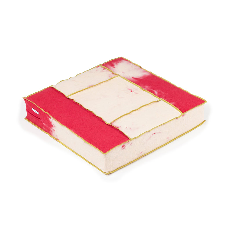 Juslin Maunula - Floor Pouf | marble raspberry