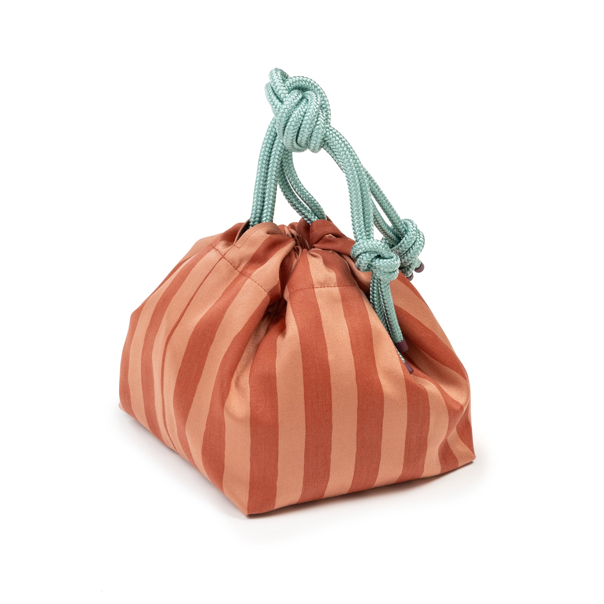 Juslin Maunula - Pouch | coral polka