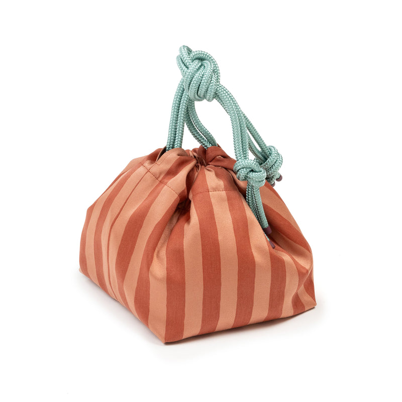 Juslin Maunula - Pouch | coral polka