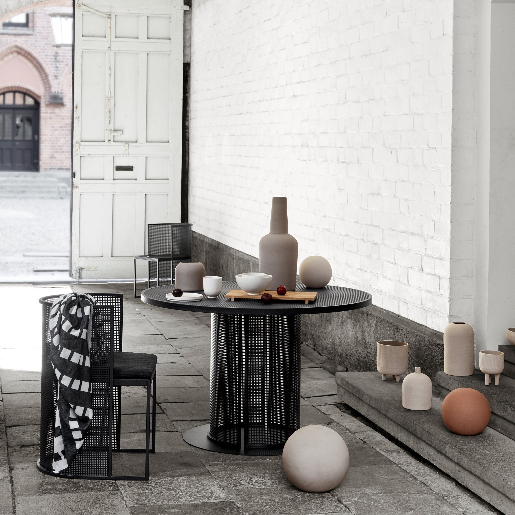 Kristina Dam Studio - Dome Vase | XS