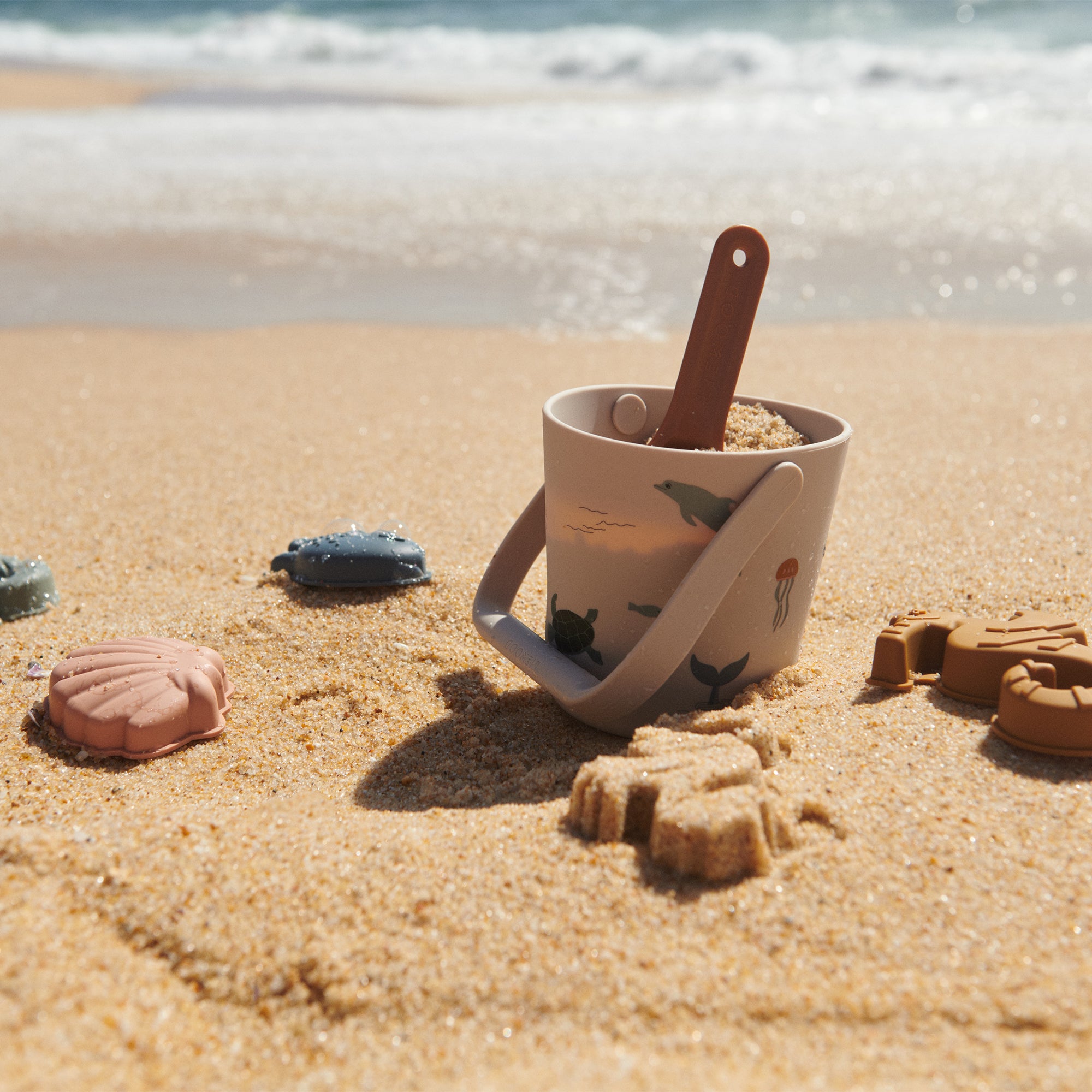 LIEWOOD - Gilma Strandset | Sea creature/sandy