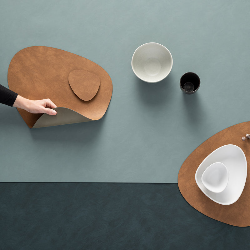 Lind DNA - Tischset Curve M