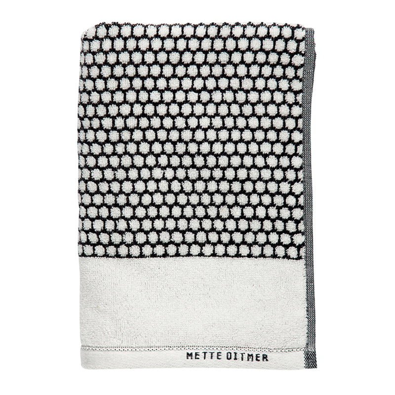 Mette Ditmer - Grid Badetuch | schwarz/off-white