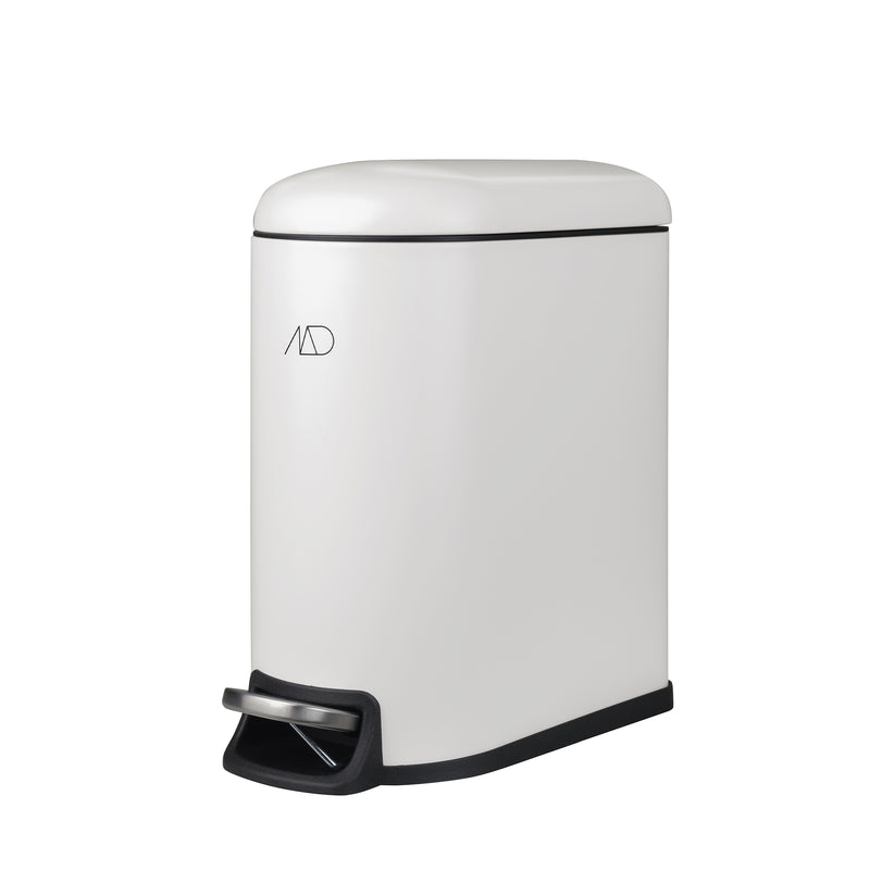 Mette Ditmer - Walther Pedaleimer | Mini / off-white