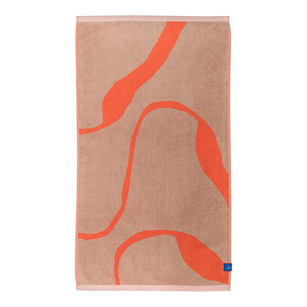 Mette Ditmer - Nova Arte Badehandtuch | latte/orange