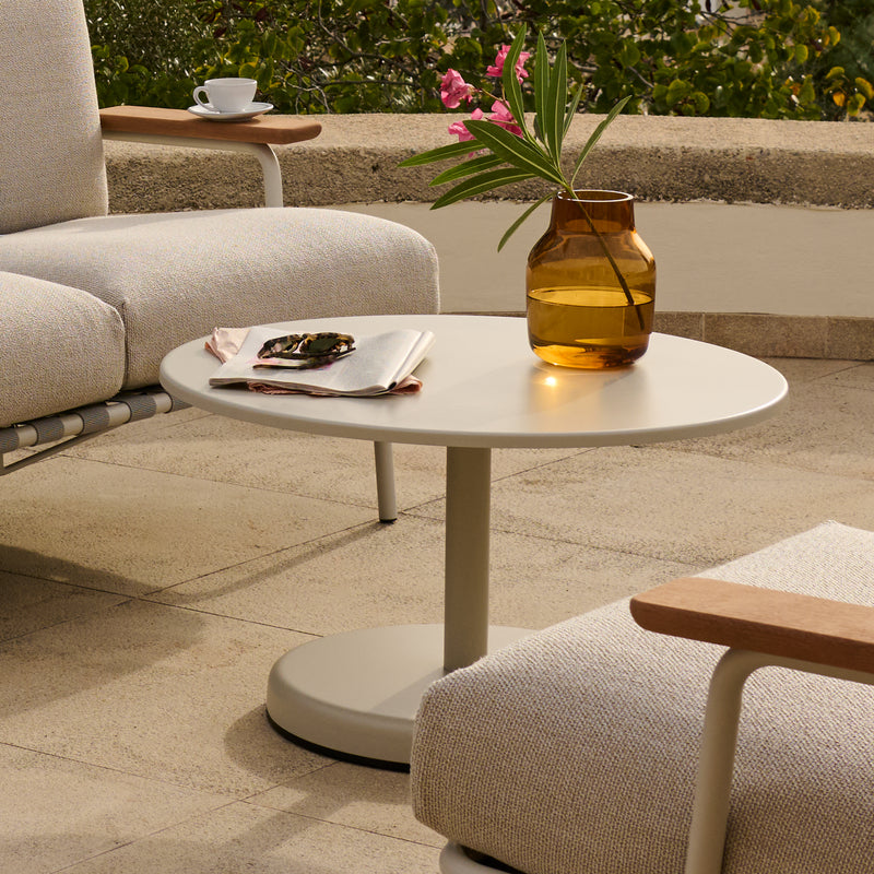 Muuto - Linear Steel Outdoor Kaffeetisch