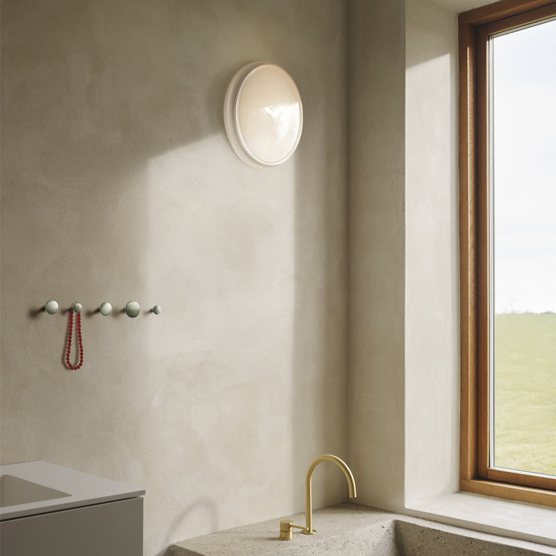 Muuto - Loop LED Wand- und Deckenleuchte