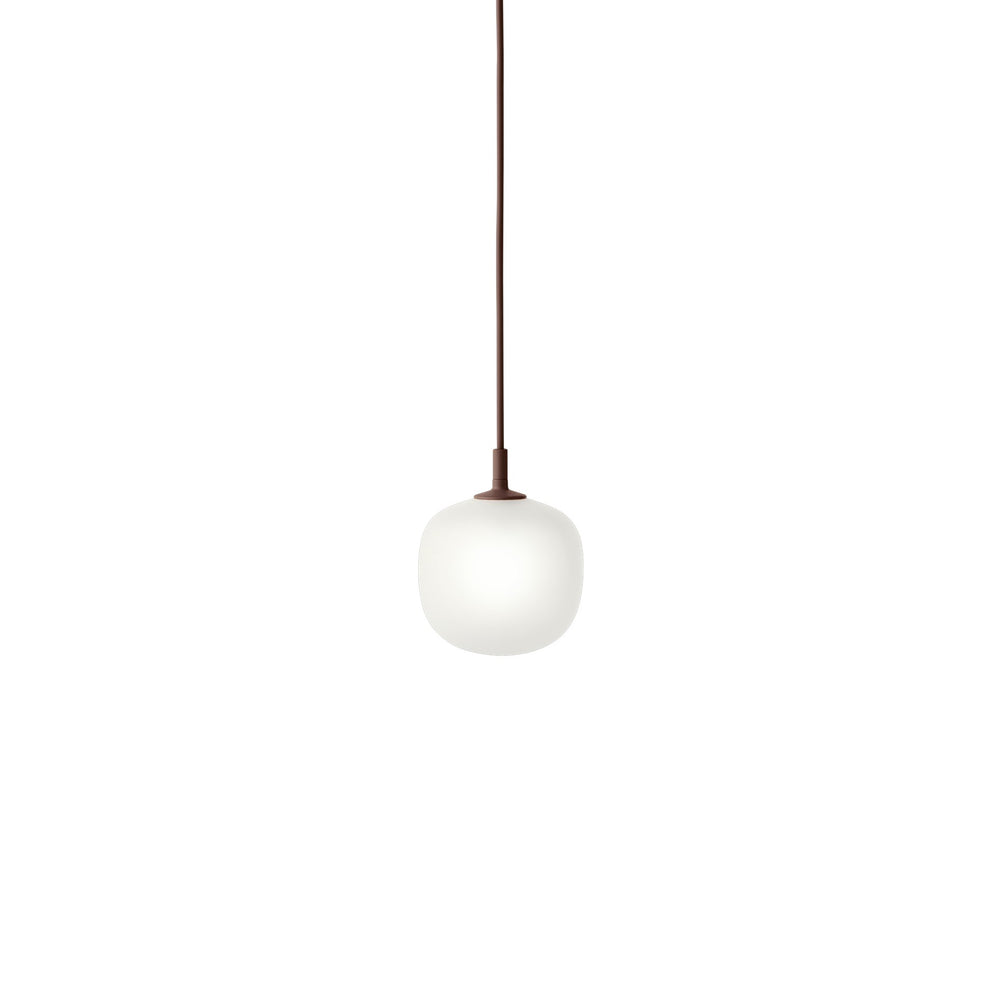 Muuto - Rime Pendelleuchte | Ø 12 cm / dunkelrot