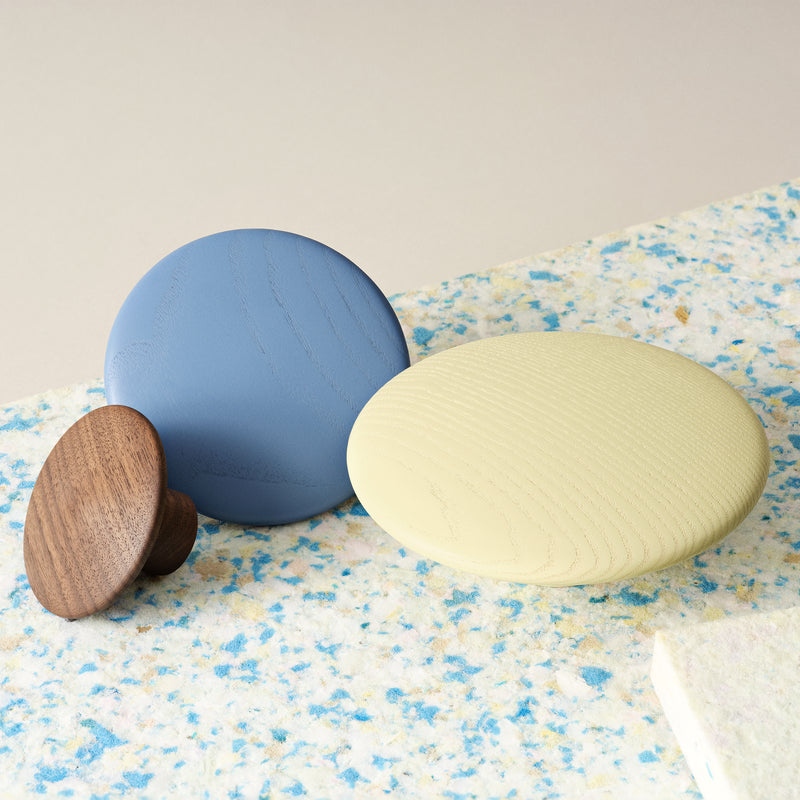 Muuto - Wandhaken "The Dots Wood" 