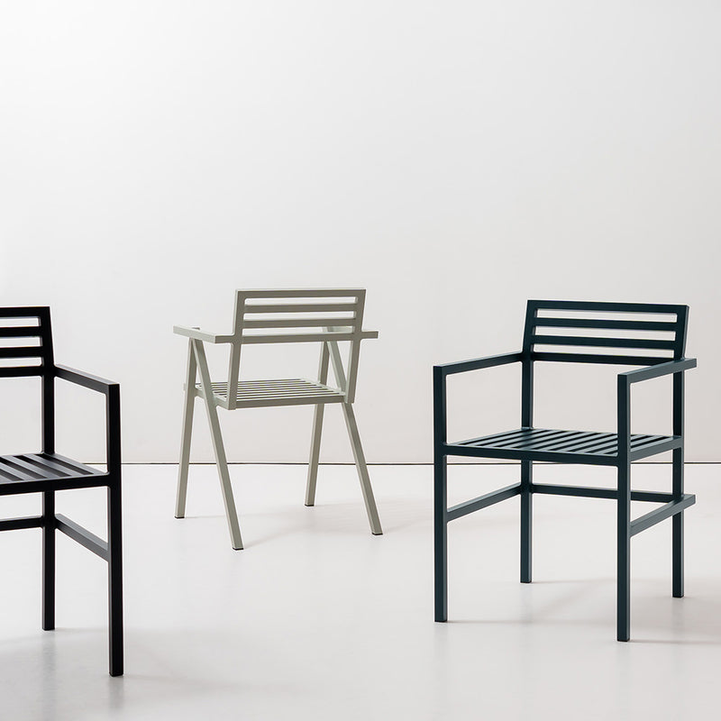 NINE - 19 Outdoors Stacking Armchair