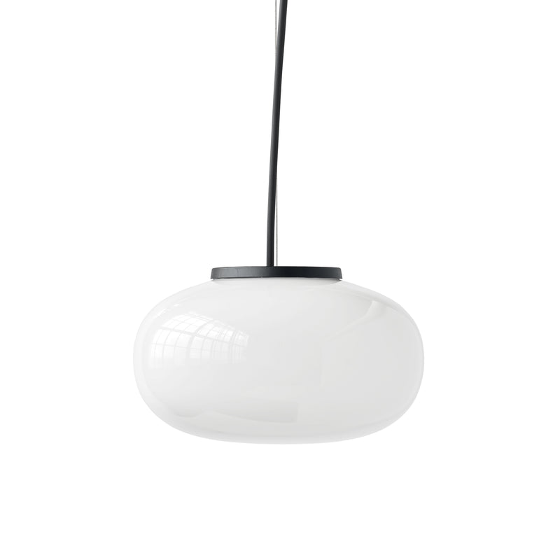New Works - Karl-Johan LED Pendelleuchte | small / white opal glass