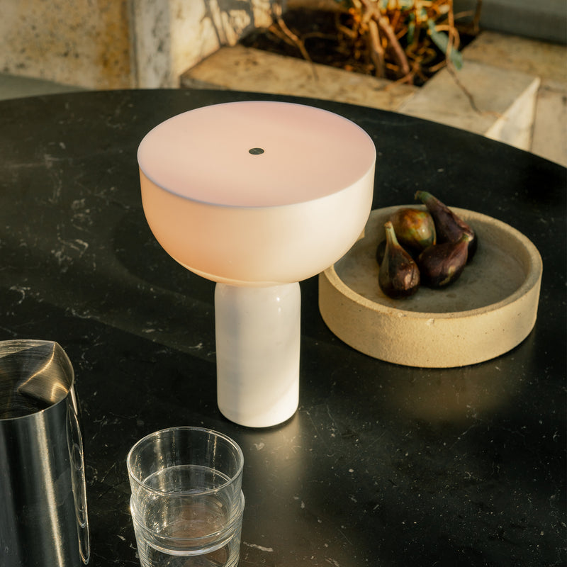 New Works - Kizu Portable LED Tischleuchte