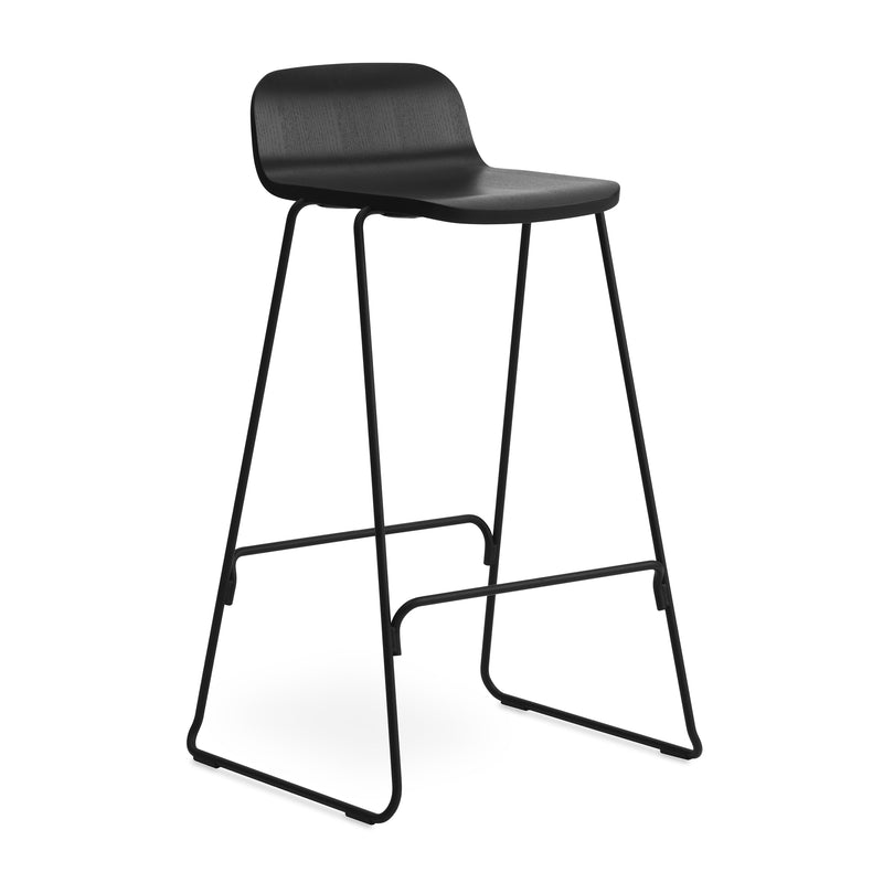 Normann Copenhagen - Just Barhocker mit Lehne | schwarz / schwarz
