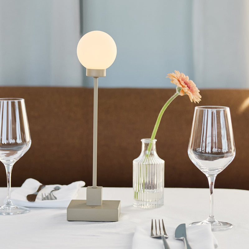 Northern - Snowball LED Tischleuchte mit Akku