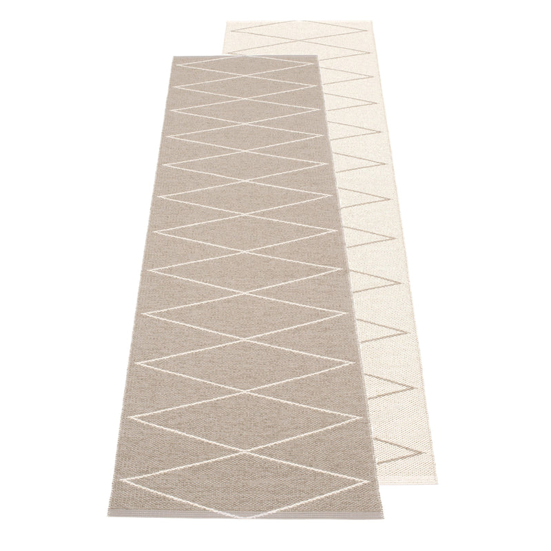 Pappelina - Max Wendeteppich (70 cm) | 70 x 240 cm / mud/vanilla