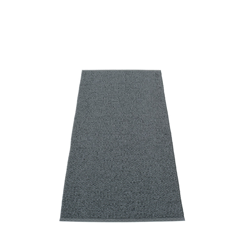 Pappelina - Svea Teppich (70 cm) | 70 x 160 cm / granit/black metallic