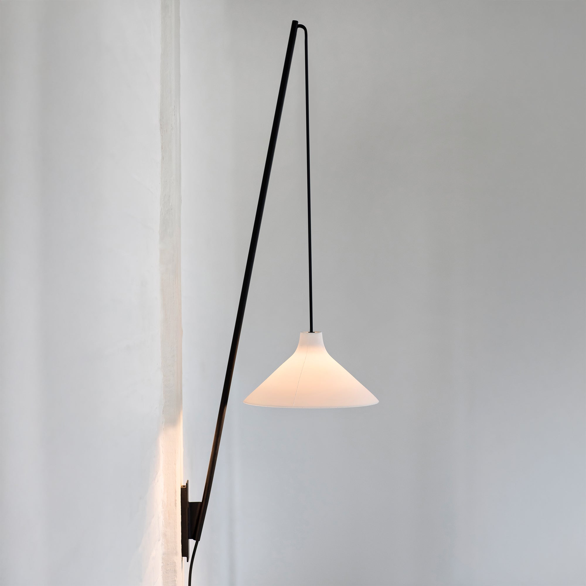 Serax - Seam Wandleuchte | M