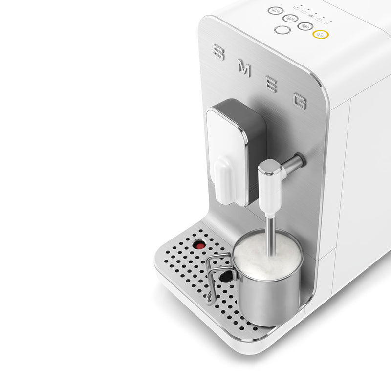 Smeg - Kaffeevollautomat BCC02 Medium