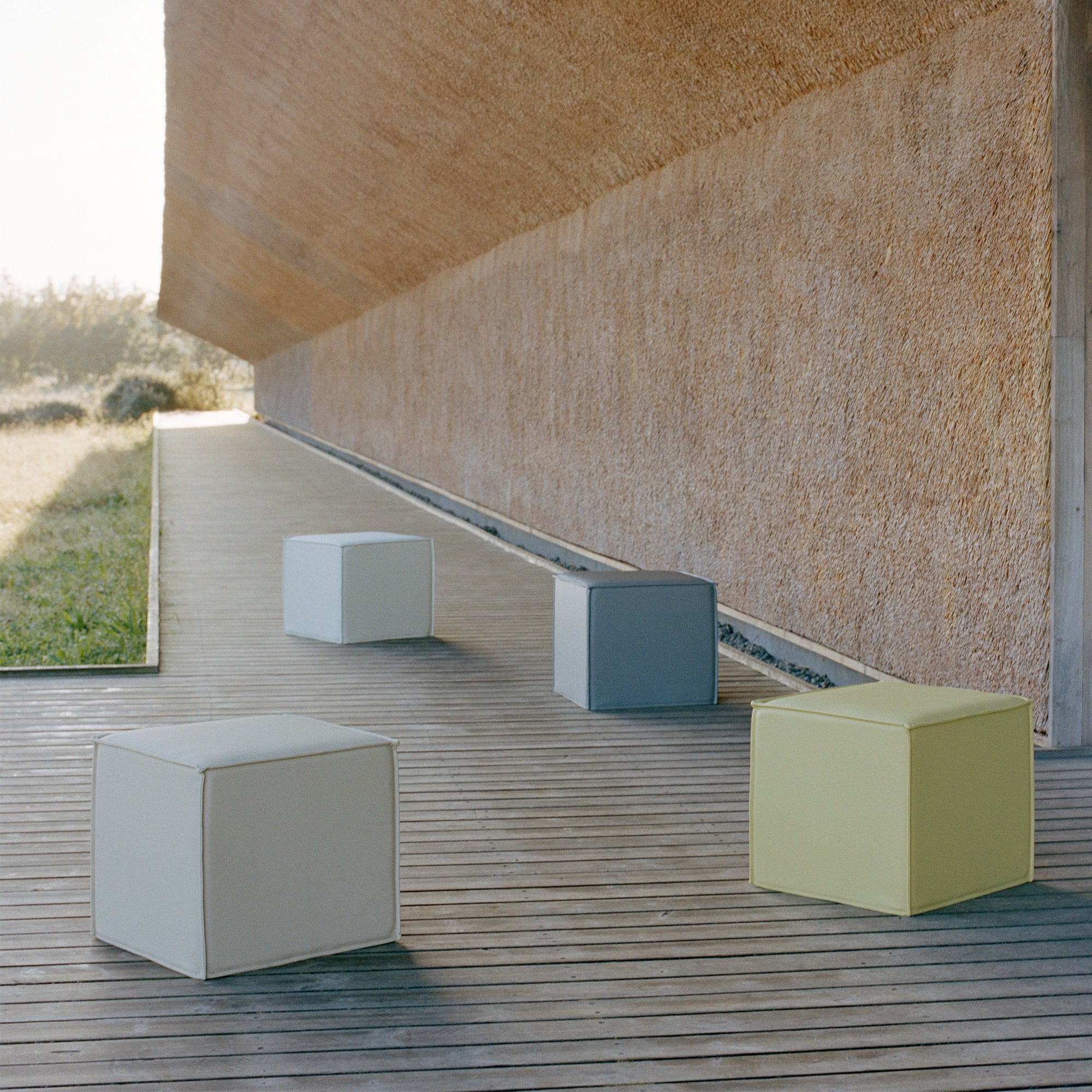 Softline - Space Hocker