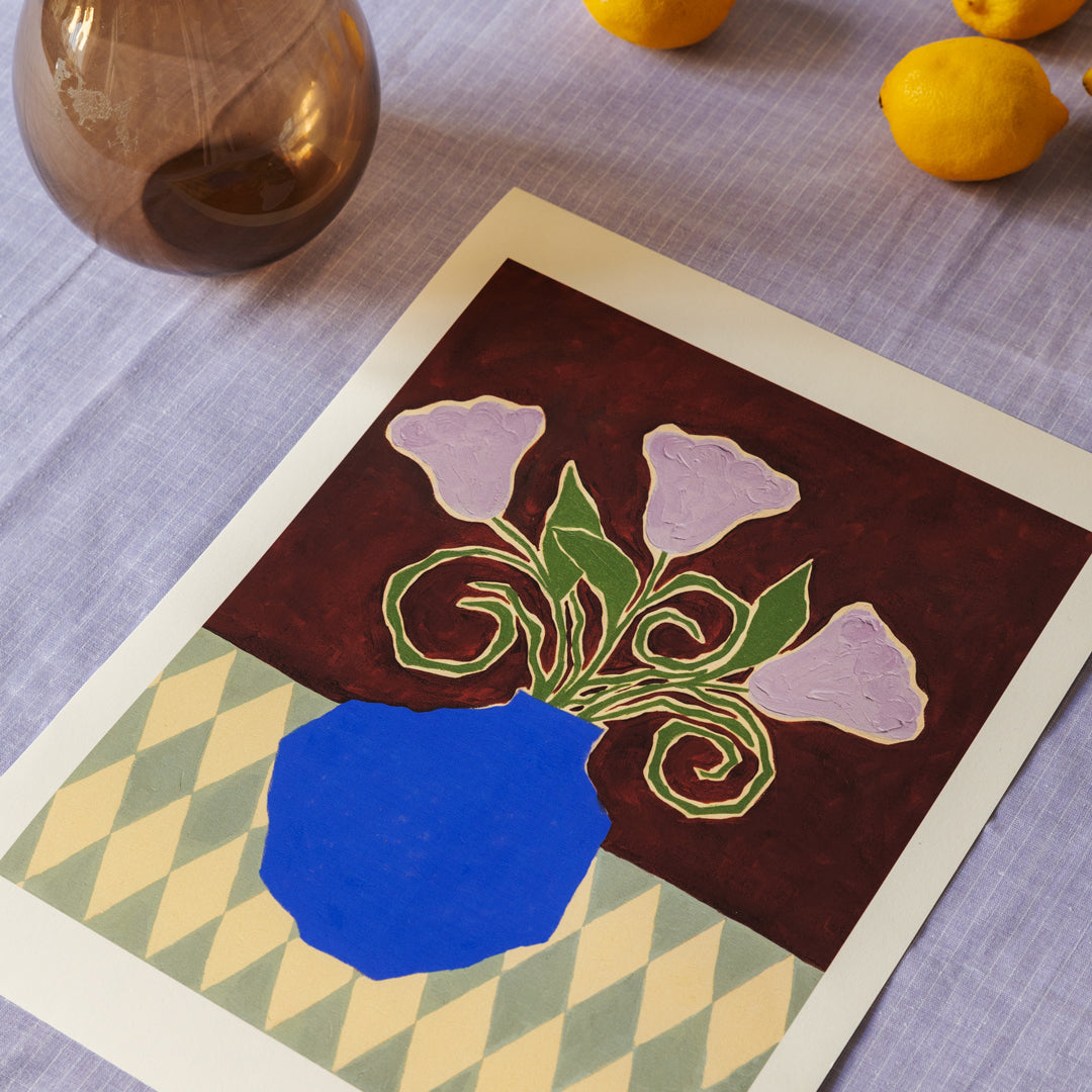 The Poster Club - Purple Flowers von Carla Llanos