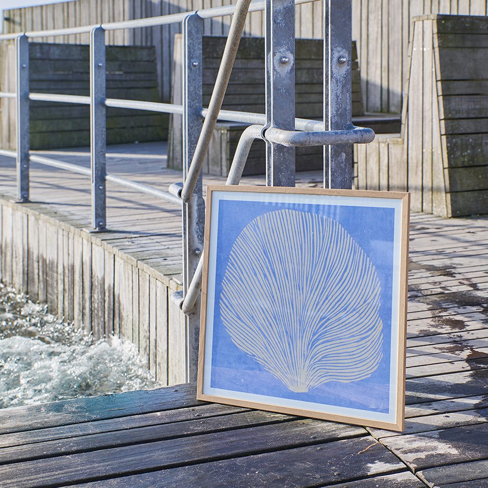 The Poster Club - Sea Lavender von Rebecca Hein