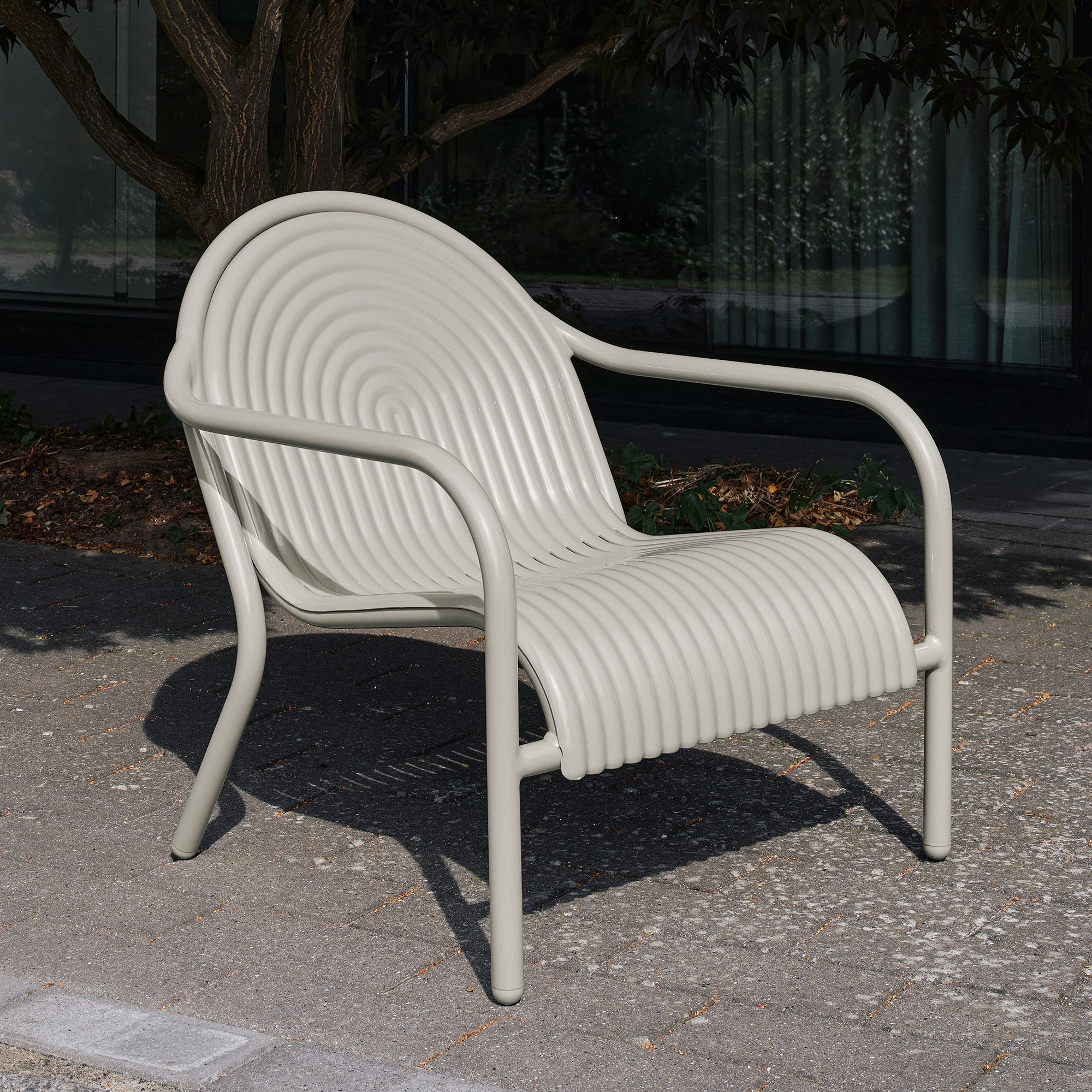 Tom Dixon - Groove Lounge Chair | putty