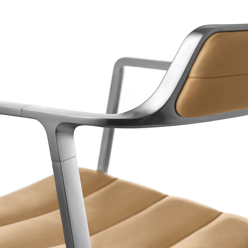 Vipp - 452 Drehstuhl | Gleiter / Leder camel / Aluminium poliert