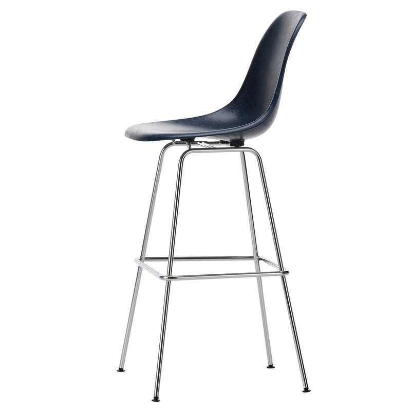 Vitra - Eames Fiberglass Barstuhl | hoch / verchromt/navy blue
