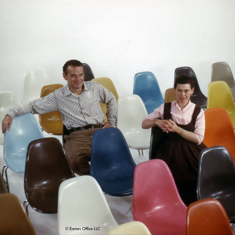 Vitra - Eames Fiberglass Side Chair DSW